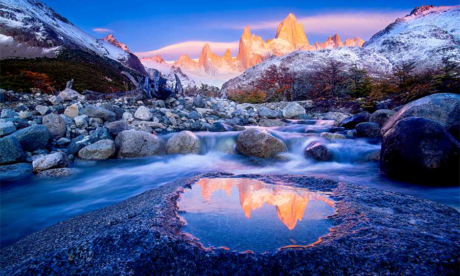 Reflejos del Fitz Roy al amanecer